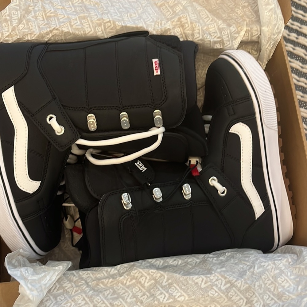 Hi-standard OG snowboard boots